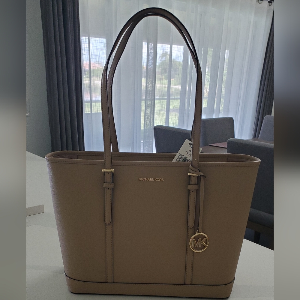 New Michael kors travel bag, brown